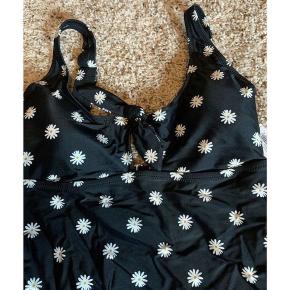 New Old Navy Daisy Print Tie-Front Tankini‎ Top size Small NWT - Picture 3 of 5